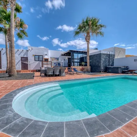 Salaria - Jacuzzi And Private Pool By Lanzarote Playa Blanca (Lanzarote)